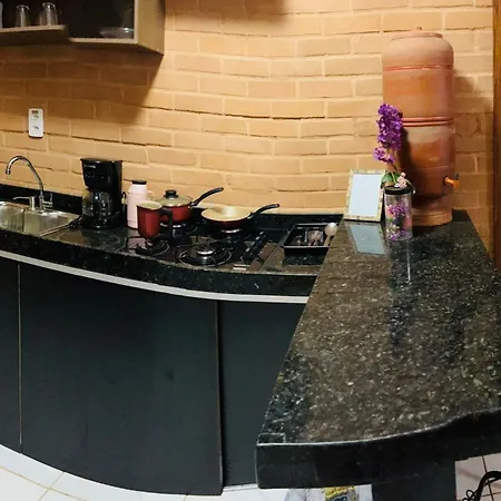 Flat Com 2 Quartos Ar E Uma Vista Espetacular Na Area Central De Gv Com Cozinha Completa-Bom P Grupos Ou Familias Ou Empresas Governador Valadares Exterior photo