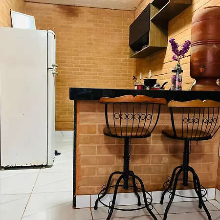 Flat Com 2 Quartos Ar E Uma Vista Espetacular Na Area Central De Gv Com Cozinha Completa-Bom P Grupos Ou Familias Ou Empresas Governador Valadares Exterior photo